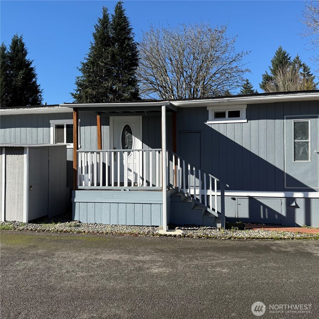 Photo of 4040 Auburn way Way S #16, Auburn, WA 98092 (MLS # 2478209)
