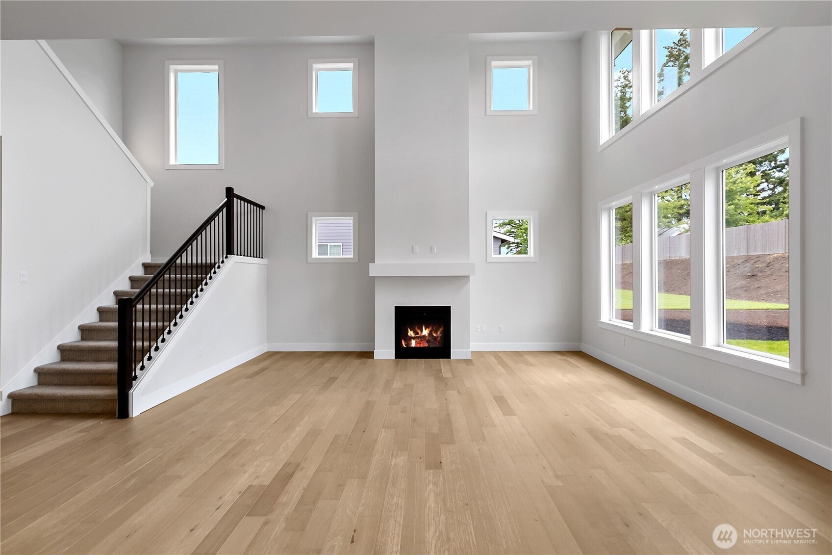 1441 Lockridge Loop E 1
