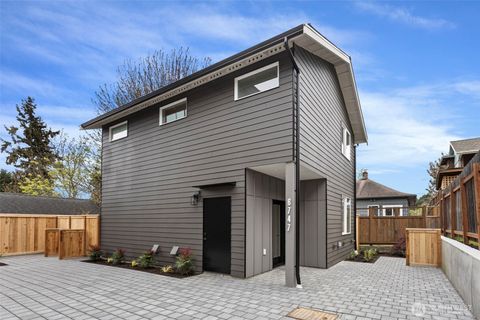 Photo of 6747 Earl Avenue NW, Seattle, WA 98117 (MLS # 2513795)