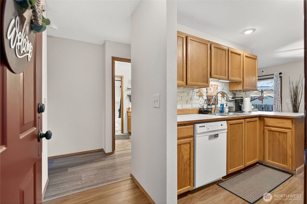 Photo of 4118 212th Street SW #101C, Mountlake Terrace, WA 98043 (MLS # 2469862)