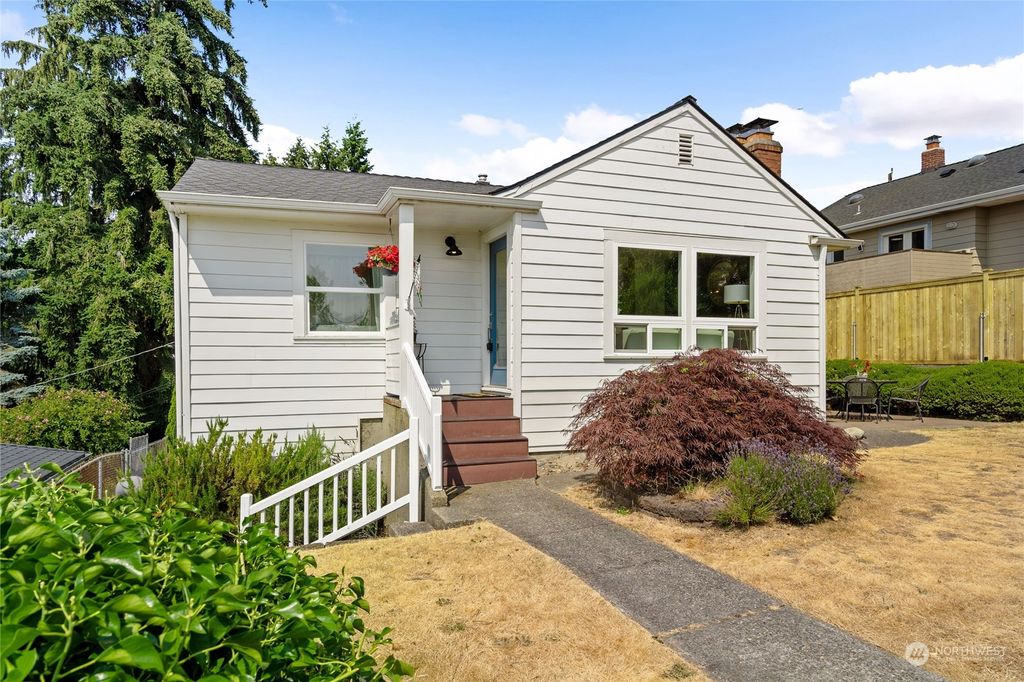 Photo of 4141 40th Avenue SW, Seattle, WA 98116 (MLS # 2271725)