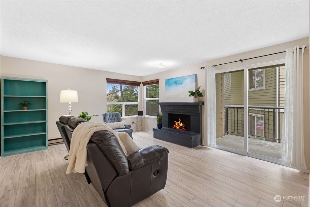 Photo of 820 E Cady Road #B201, Everett, WA 98203 (MLS # 2029933)