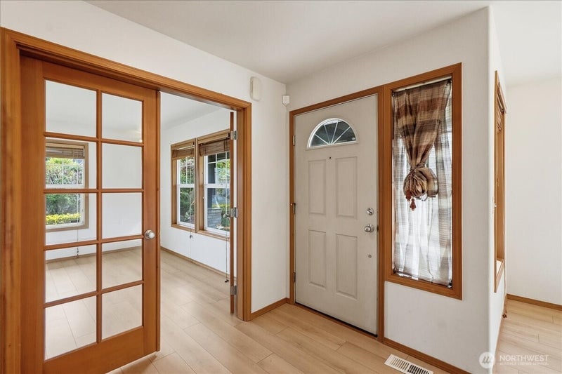 36009 9th Court SW