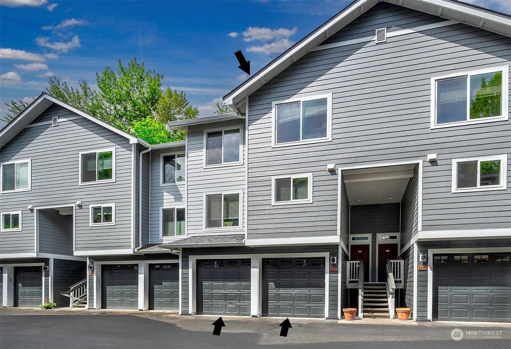 Photo of 925 5th Avenue NW #B107, Issaquah, WA 98027 (MLS # 2242582)
