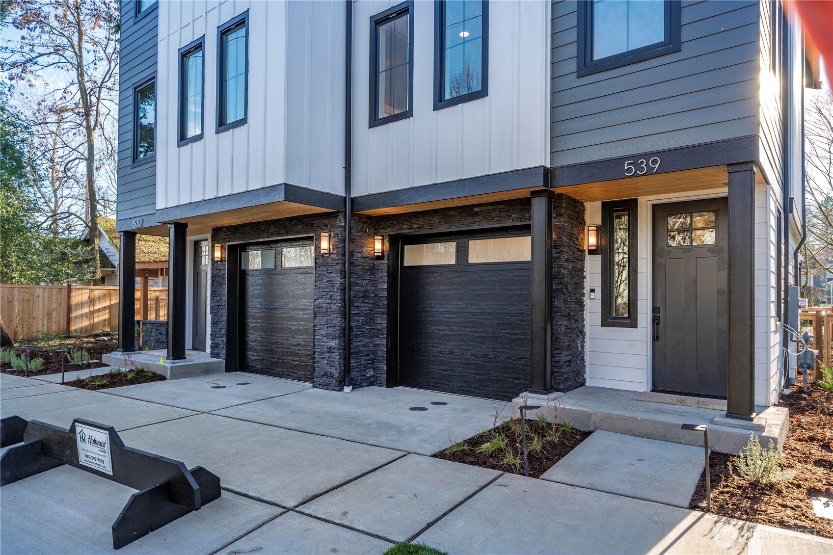 539 NW Juniper Street