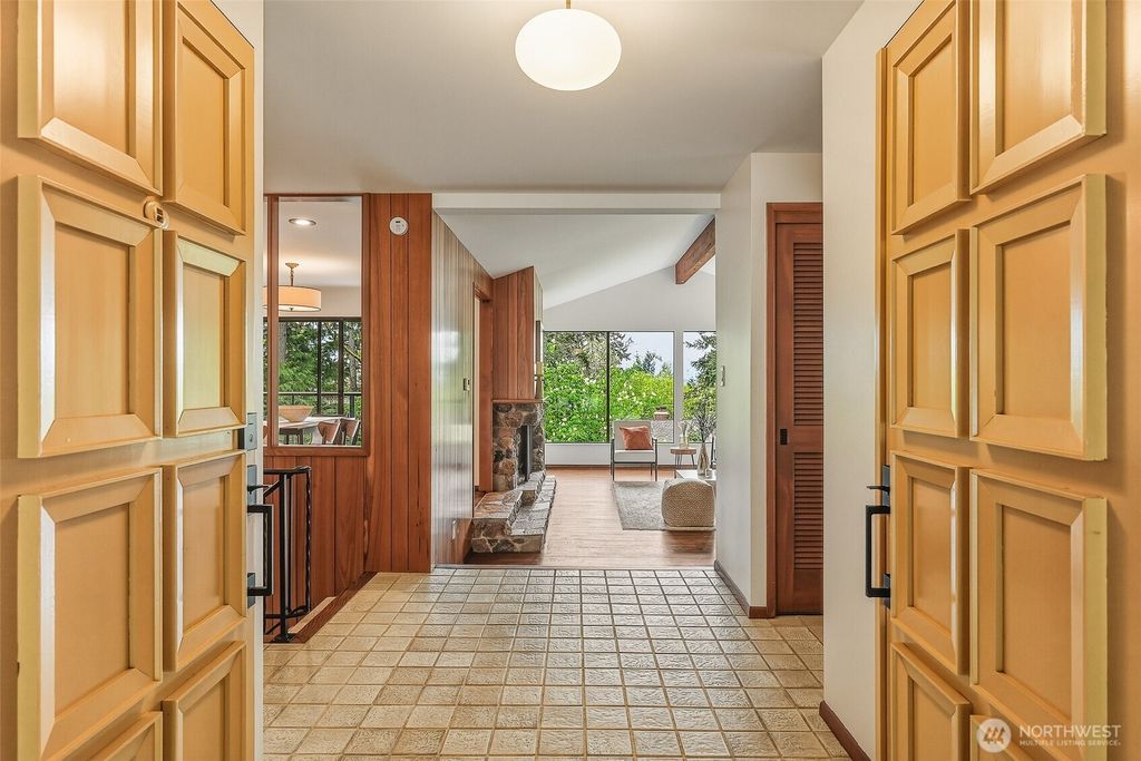 Photo of 797 NW Culbertson Drive, Seattle, WA 98177 (MLS # 2515040)