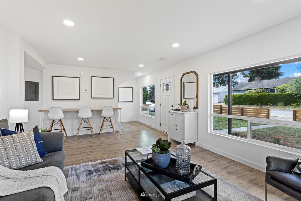 Photo of 1212 S 115th Street, Seattle, WA 98186 (MLS # 1969080)