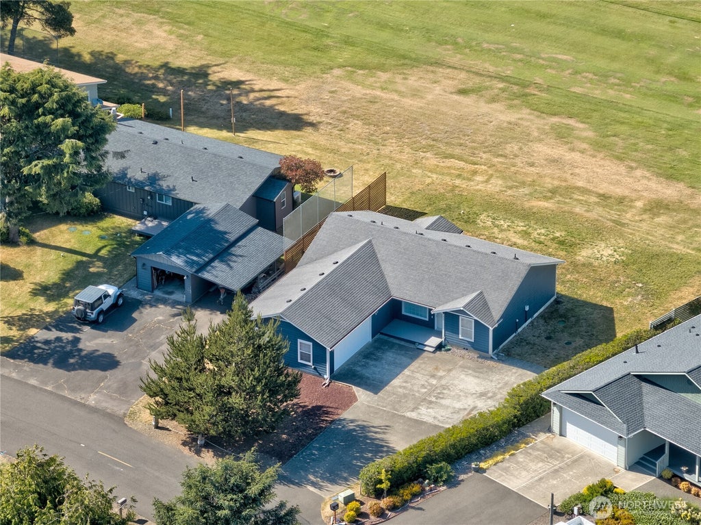 Photo of 1405 314th Place, Ocean Park, WA 98640 (MLS # 2543867)