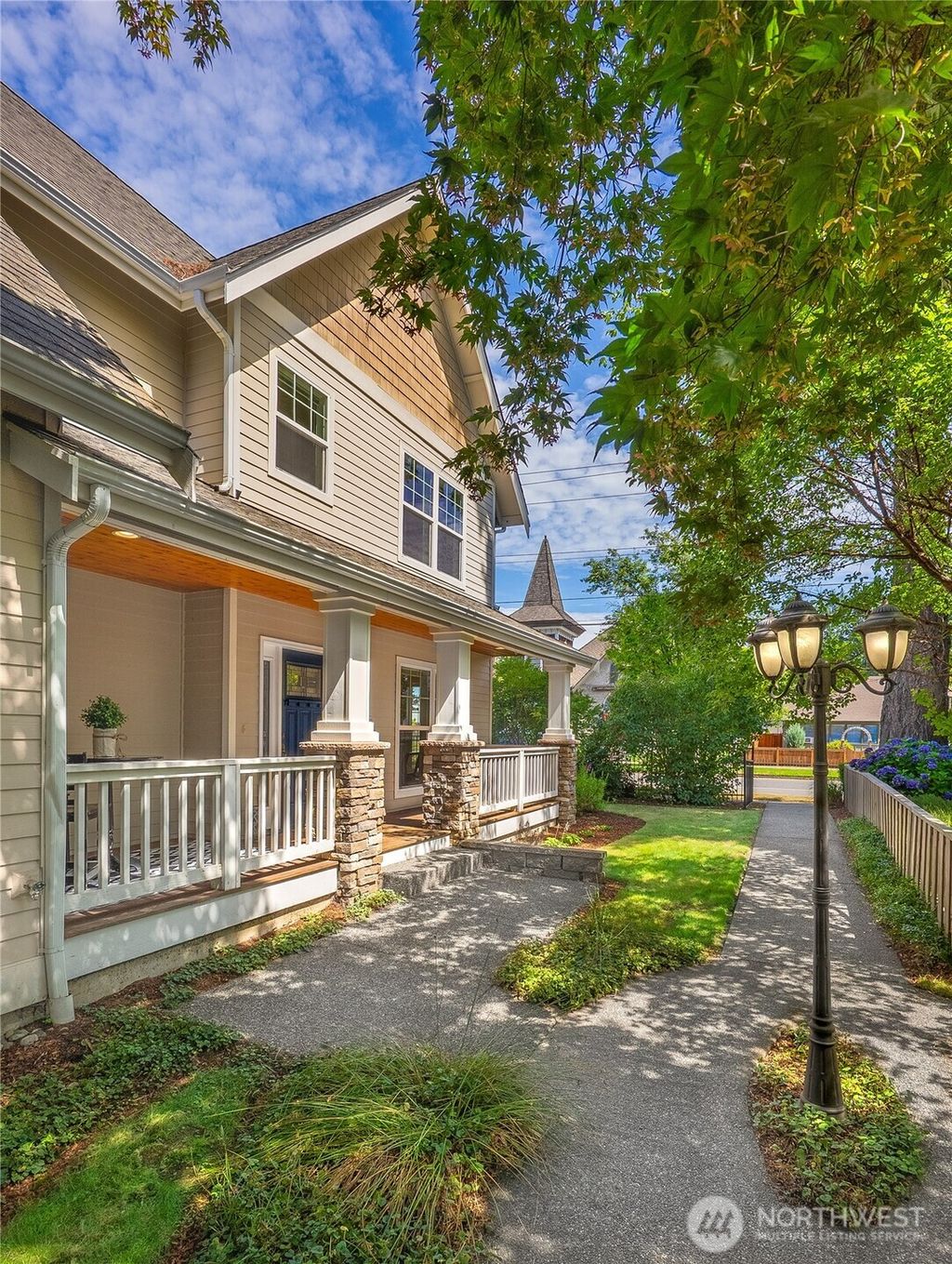 Photo of 304 S Lewis Street, Monroe, WA 98272 (MLS # 2430230)