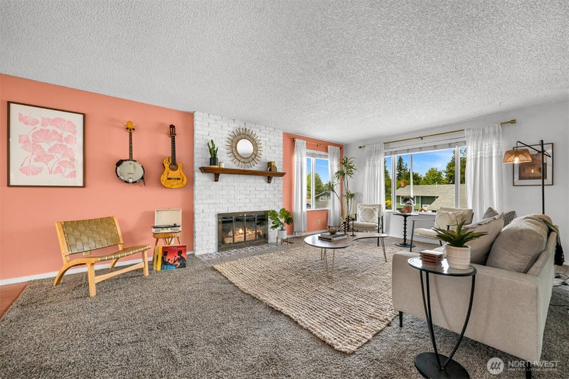 3418 Crestline Place