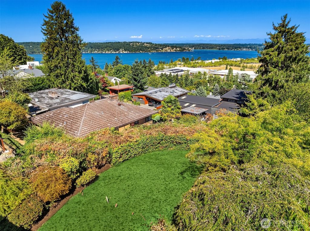 Photo of 7348 55th Avenue NE, Seattle, WA 98115 (MLS # 2514115)
