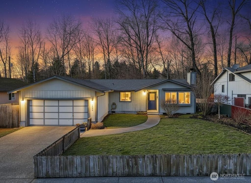 Photo of 1630 S Verde Street S, Tacoma, WA 98405 (MLS # 2463323)