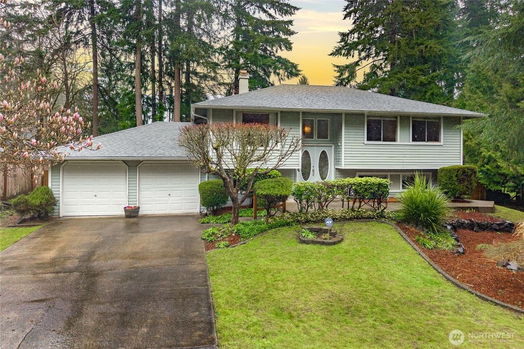 Photo of 6811 40th Street Ct NW, Gig Harbor, WA 98335 (MLS # 2491451)