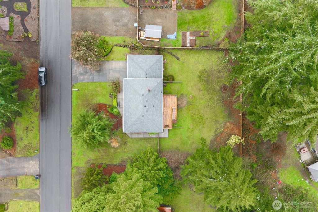 Photo of 6811 40th Street Ct NW, Gig Harbor, WA 98335 (MLS # 2491451)