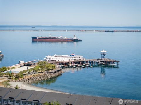 Photo of 229 E First Street #3, Port Angeles, WA 98362 (MLS # 2503864)