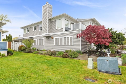 Photo of 229 E First Street #3, Port Angeles, WA 98362 (MLS # 2503864)