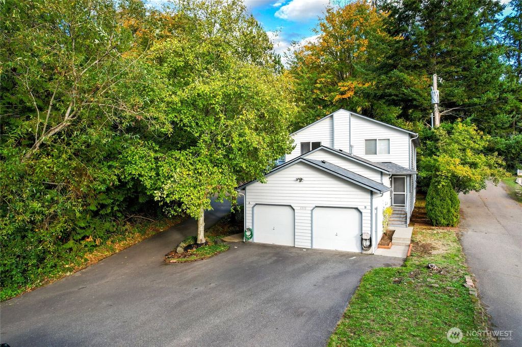 Photo of 2800 Pine Road, Bremerton, WA 98310 (MLS # 2451146)