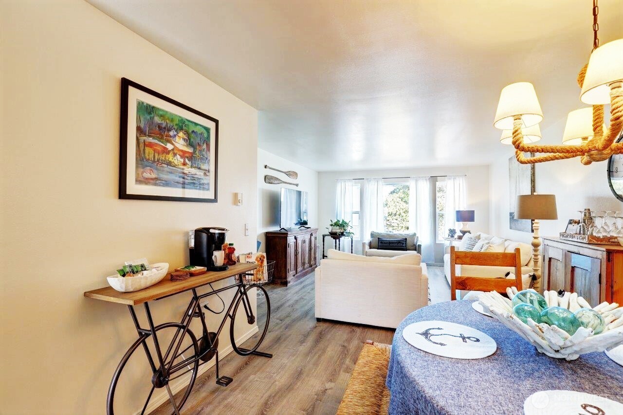 1515 Ocean Beach Boulevard 202
