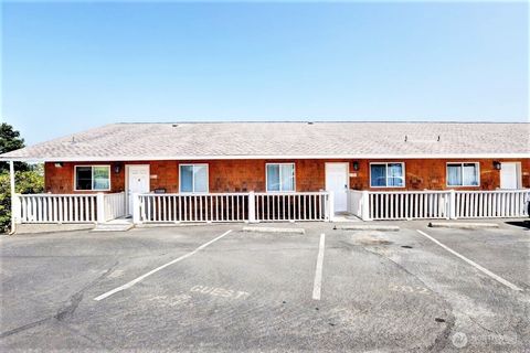 Photo of 1515 Ocean Beach Boulevard #202, Long Beach, WA 98631 (MLS # 2374827)