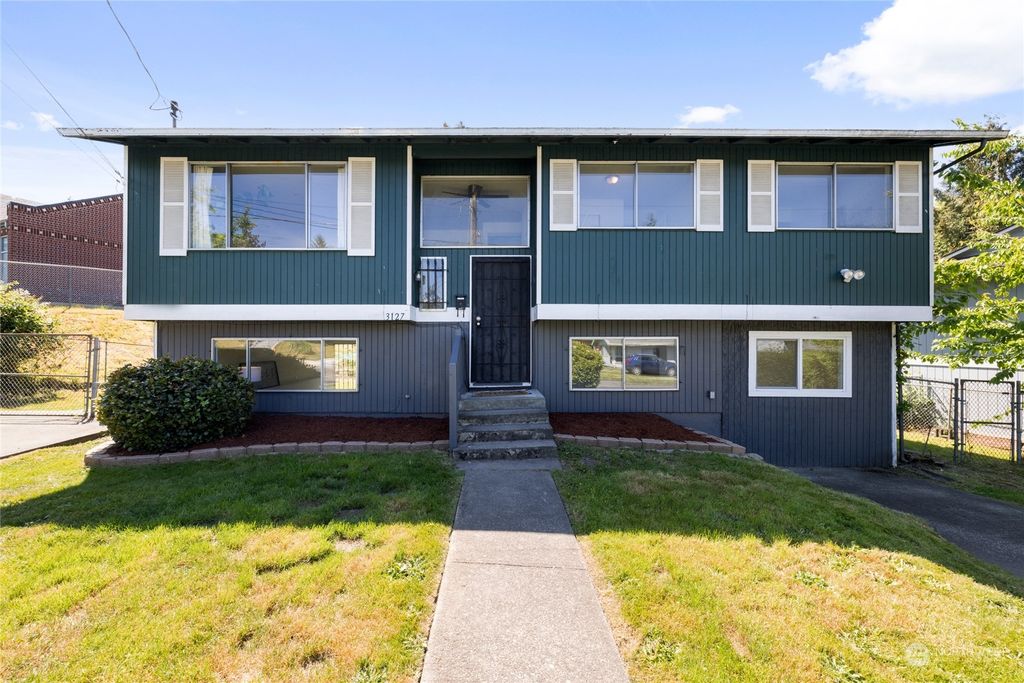 Photo of 3127 S Walden Street, Seattle, WA 98144 (MLS # 2077273)