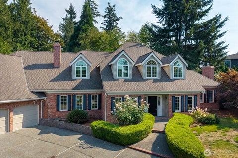 Photo of 23837 SE 45th Street, Sammamish, WA 98029 (MLS # 2574136)