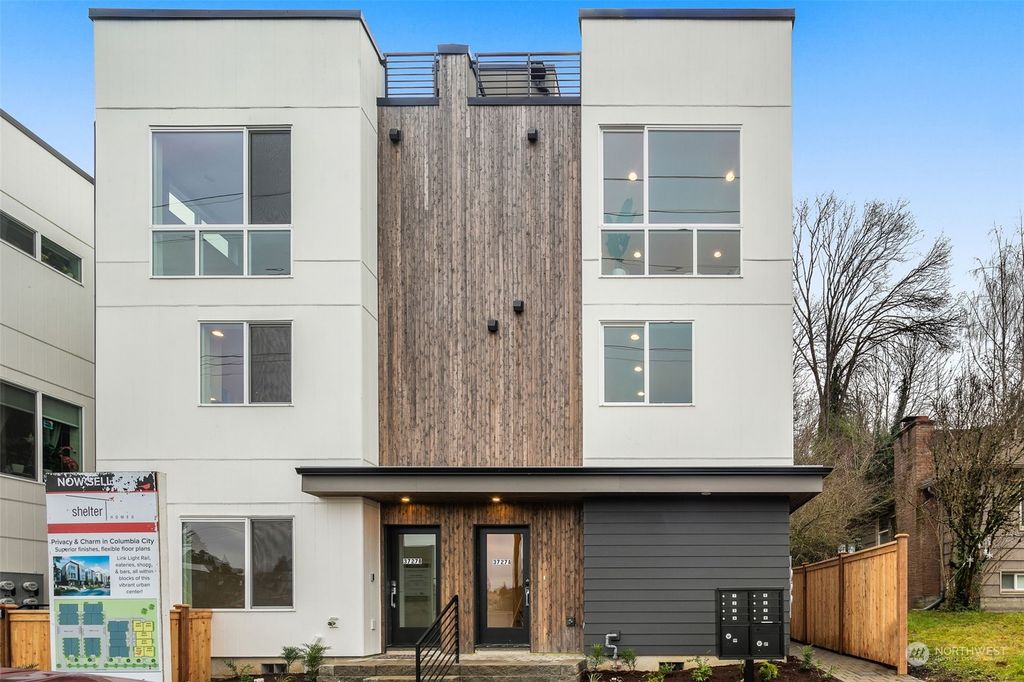 Photo of 3727 E S Dawson Street, Seattle, WA 98118 (MLS # 2212255)