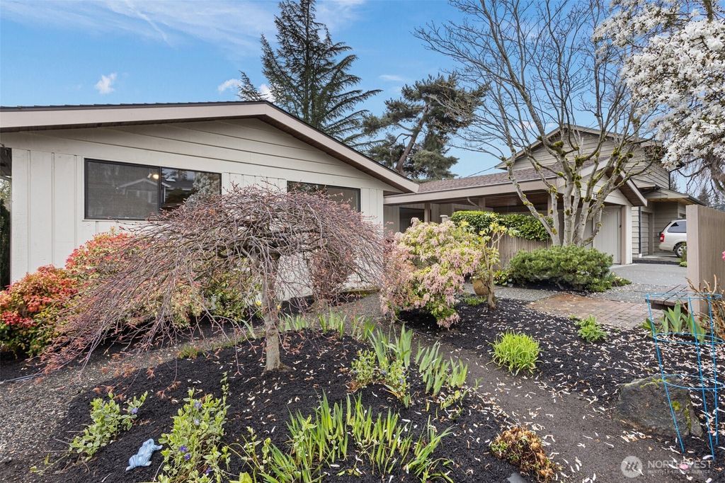 Photo of 7309 45th Avenue NE, Seattle, WA 98115 (MLS # 2349211)