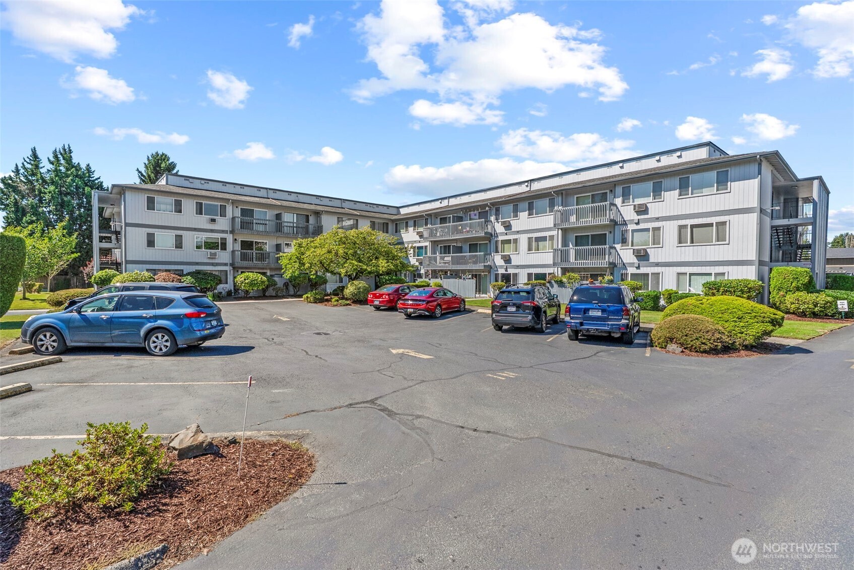 2005 Tibbetts Drive 106