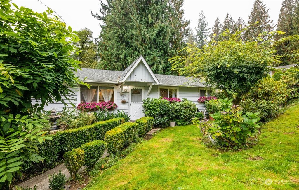 Photo of 8130 71st Place SE, Snohomish, WA 98290 (MLS # 2169450)