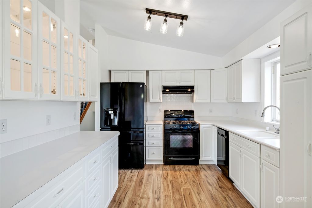 Photo of 7005 77th Avenue NE, Marysville, WA 98270 (MLS # 2049806)