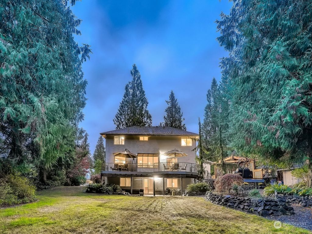 Photo of 23907 SE 241st Street, Maple Valley, WA 98038 (MLS # 2011829)