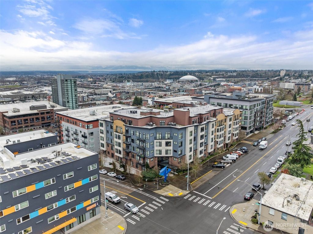 Photo of 1501 S Tacoma Avenue #508, Tacoma, WA 98402 (MLS # 2480045)
