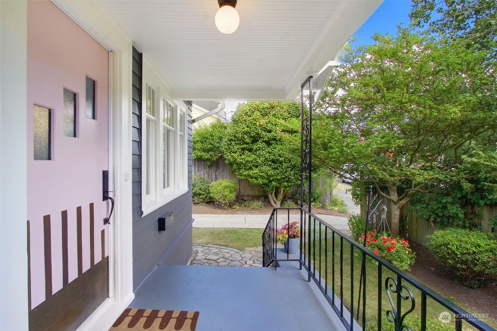 Photo of 108 NW 75th Street, Seattle, WA 98117 (MLS # 2269928)