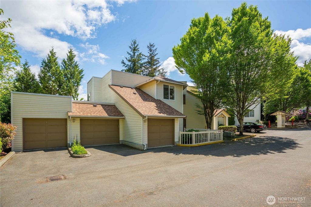 Photo of 7583 Old Redmond Rd Rd #B206, Redmond, WA 98052 (MLS # 2402757)