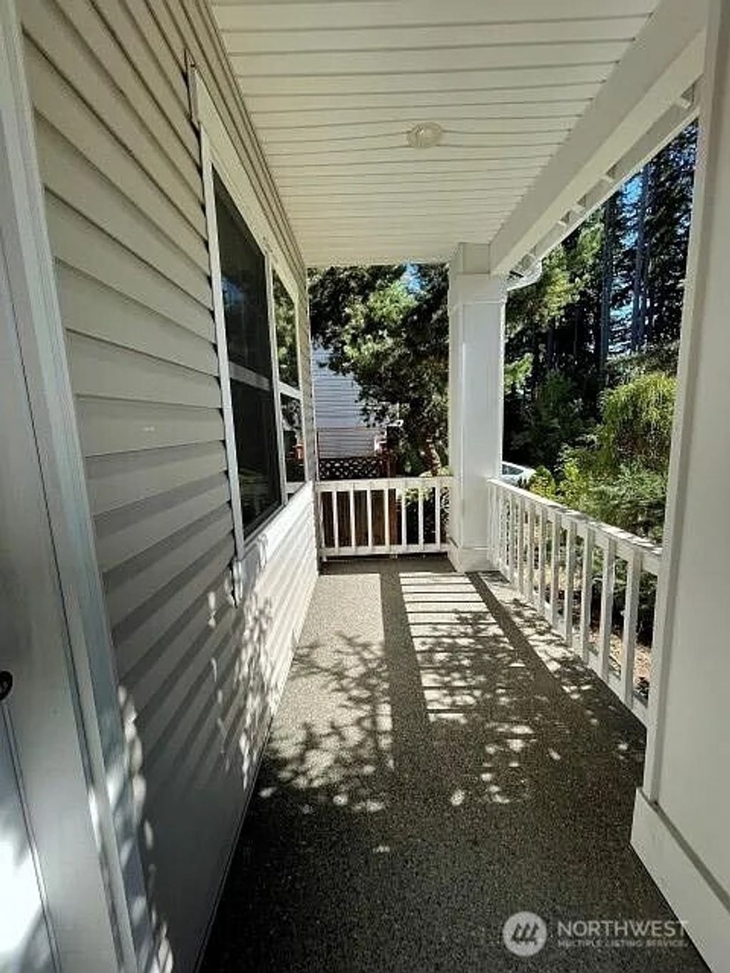 Photo of 27 152nd Place SE, Lynnwood, WA 98087 (MLS # 2440532)