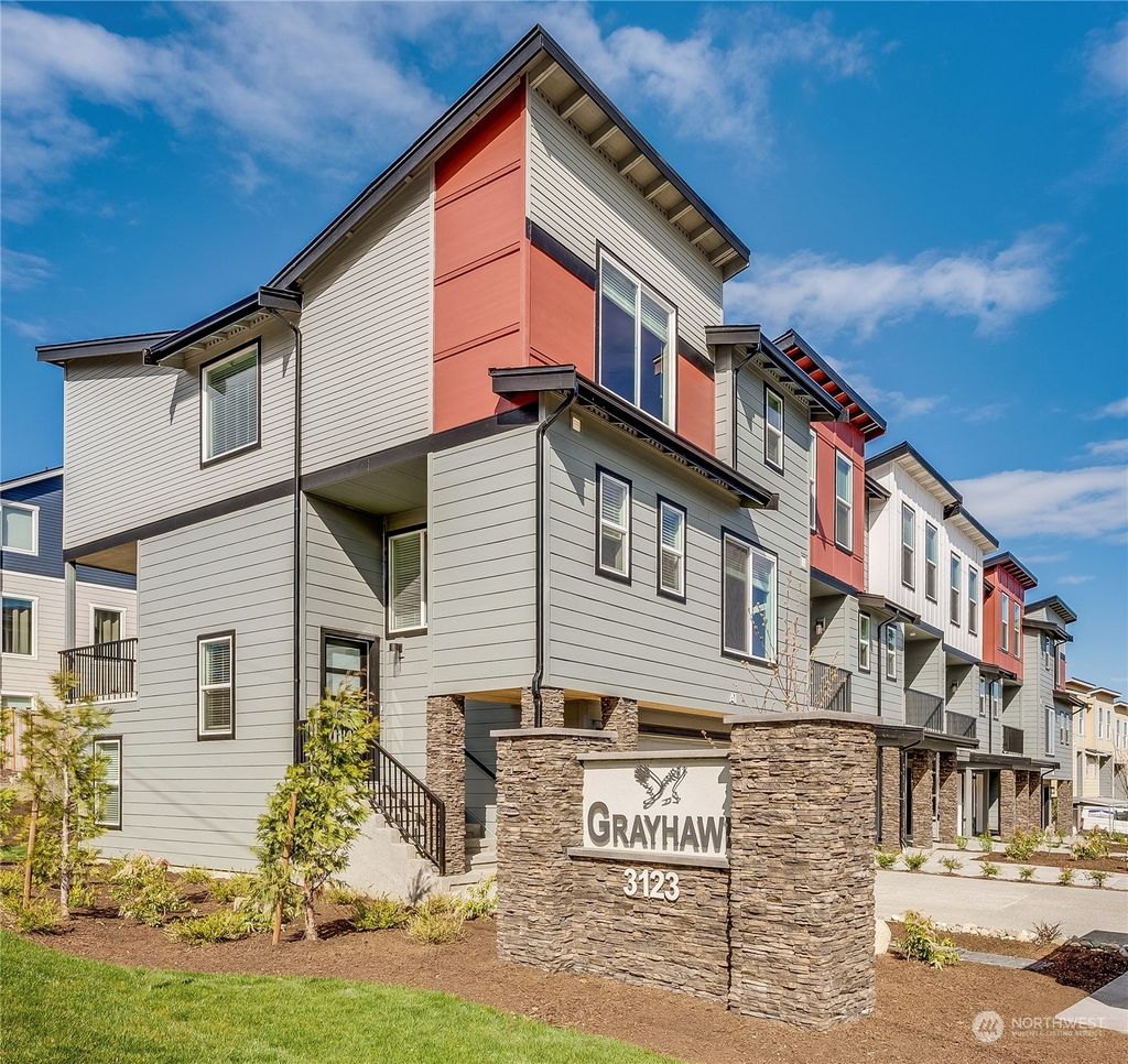 Photo of 3123 148th Street SW #H4, Lynnwood, WA 98087 (MLS # 2189249)