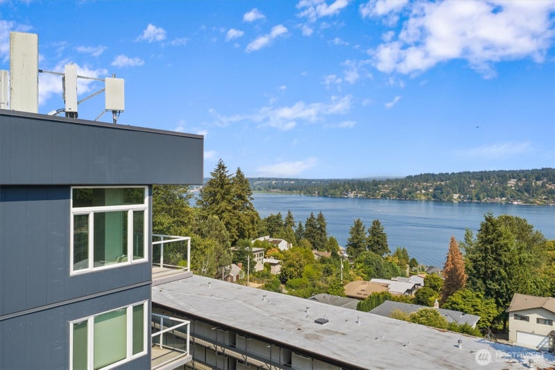 15020 Bothell Way NE 605