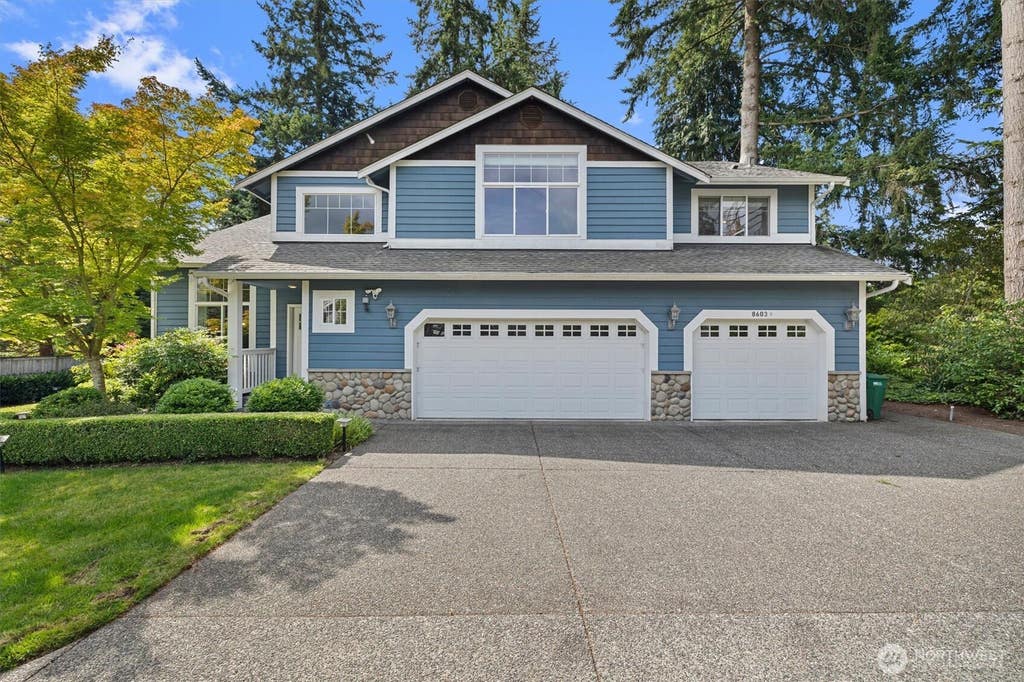 Photo of 8603 NE 141st St ST, Kirkland, WA 98034 (MLS # 2566842)