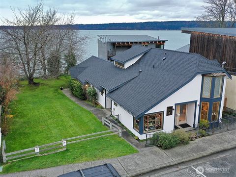 Photo of 308 1st Street, Langley, WA 98260 (MLS # 2393017)