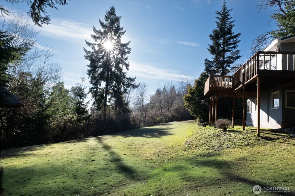 Photo of 24310 47th Avenue SW, Vashon, WA 98070 (MLS # 2477592)