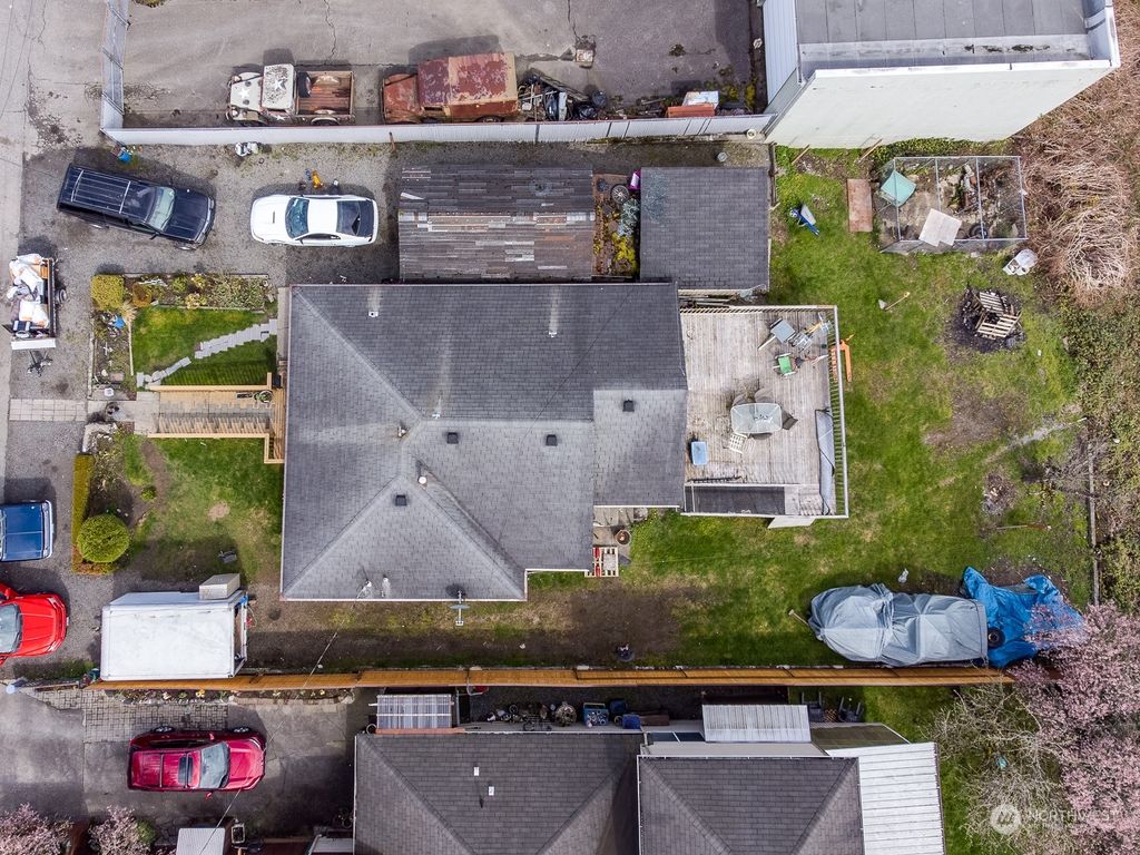 Photo of 4403 S 3rd Avenue, Everett, WA 98203 (MLS # 2057597)