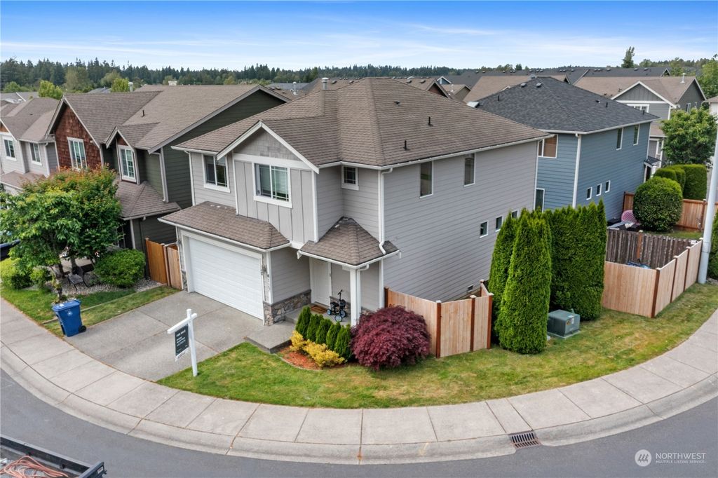 Photo of 4127 151st Street SE, Mill Creek, WA 98012 (MLS # 2224727)