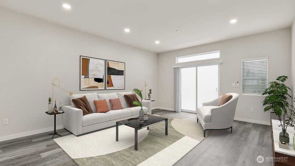 Photo of 14707 87th Avenue SE #EE6, Snohomish, WA 98296 (MLS # 2452797)