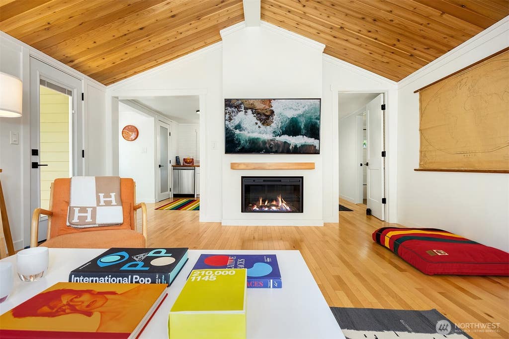 Photo of 7739 13th Avenue SW, Seattle, WA 98106 (MLS # 2522990)