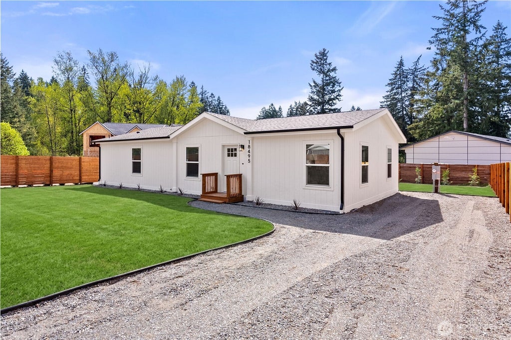 Photo of 18495 SE Covington Sawyer Road, Kent, WA 98042 (MLS # 2562277)