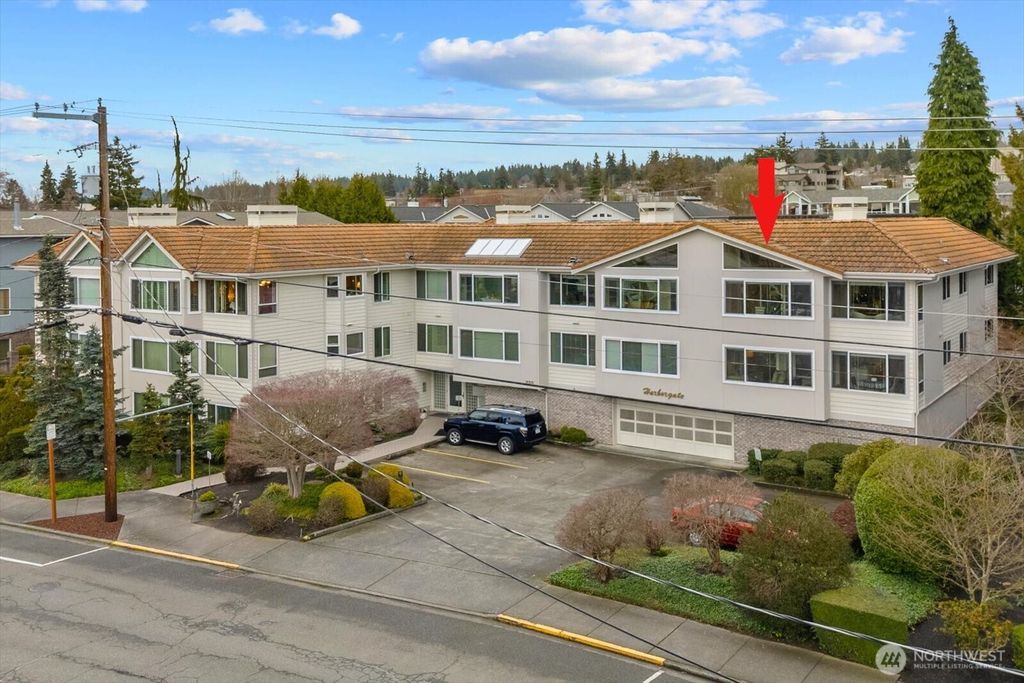 Photo of 233 3rd Avenue S #305, Edmonds, WA 98020 (MLS # 2483961)