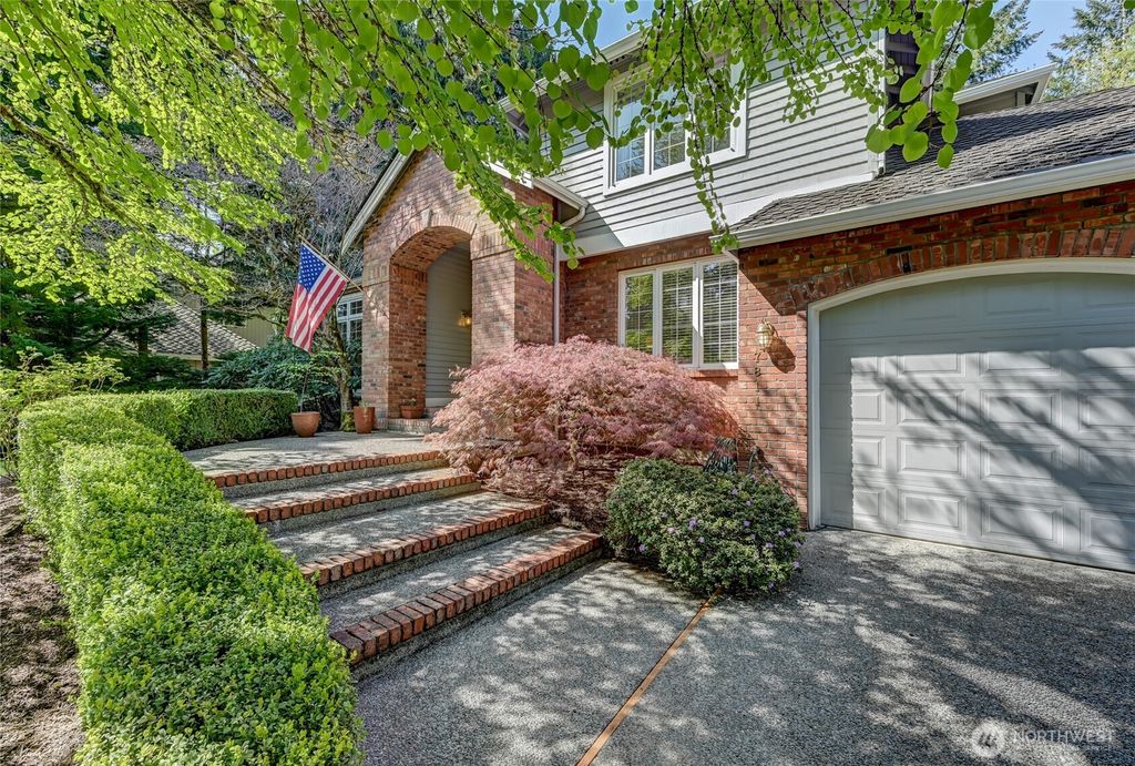 Photo of 7811 233rd Avenue NE, Redmond, WA 98053 (MLS # 2365128)