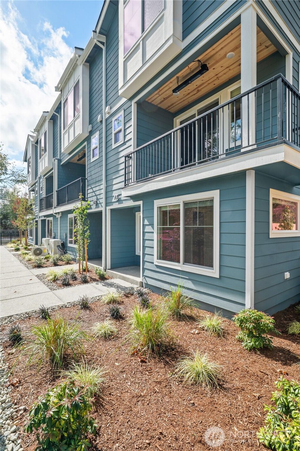Photo of 14424 Madison Way #G2, Lynnwood, WA 98087 (MLS # 2439679)