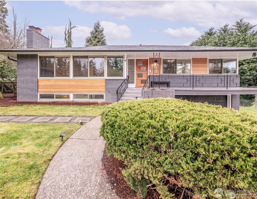 Photo of 8802 Del Campo Drive, Everett, WA 98208 (MLS # 2544362)