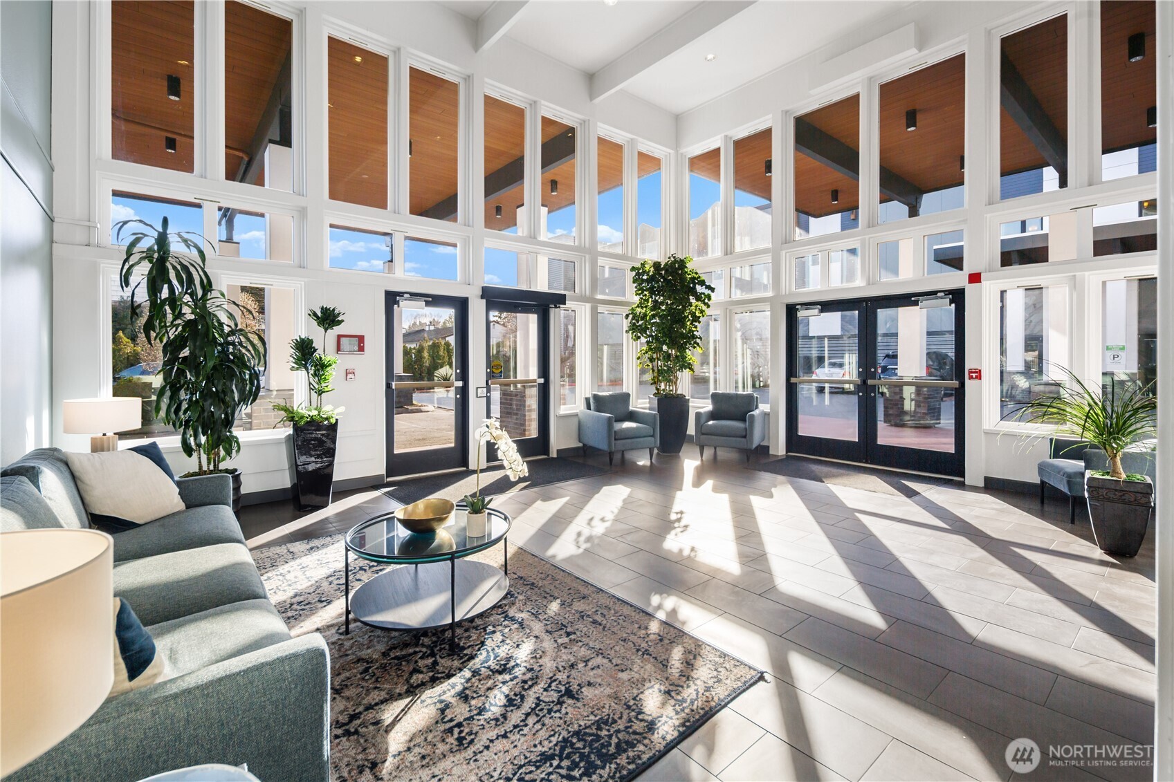 2501 Canterbury Lane E 221